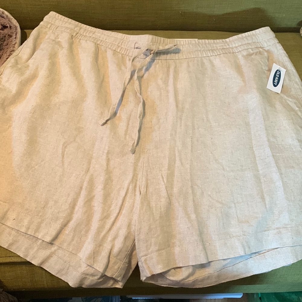 Linen/Rayon blend shorts
